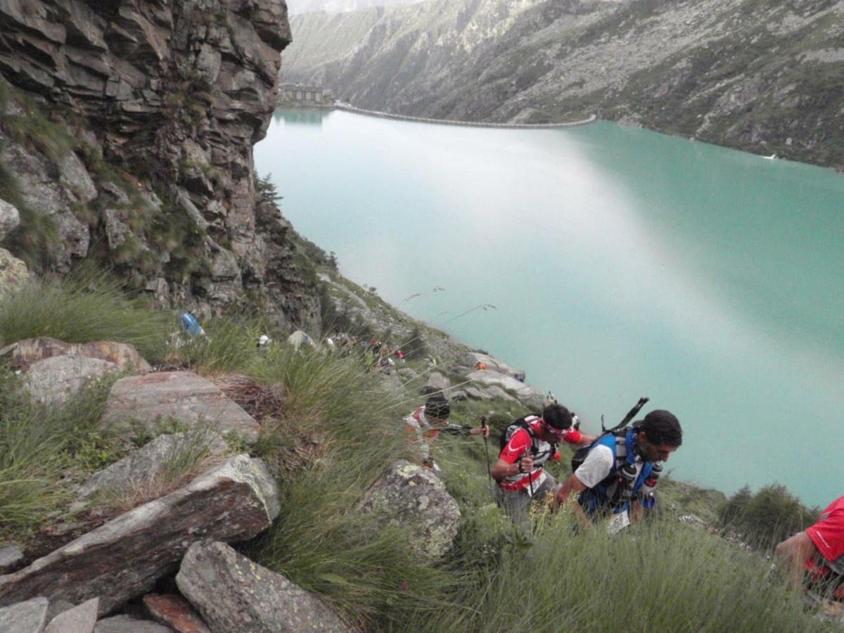 La Casetta Nel Cuore Del Parco Locana Bagian luar foto